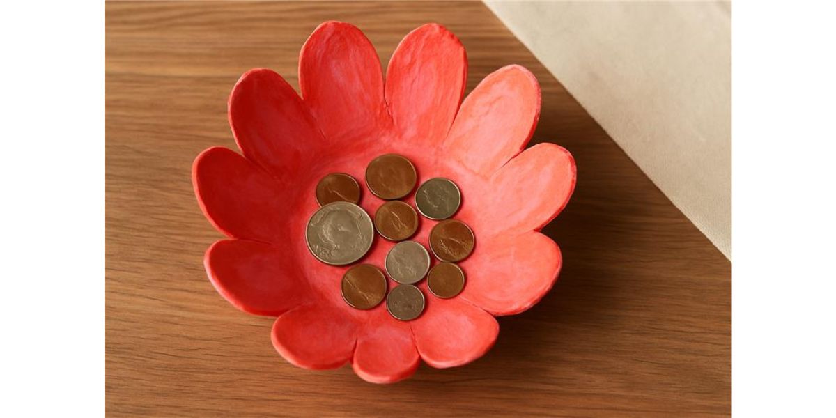 DIY flower petal bowl for holding coins and change